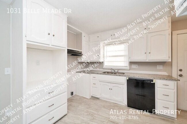 Building Photo - 1031 Belle Meade Dr
