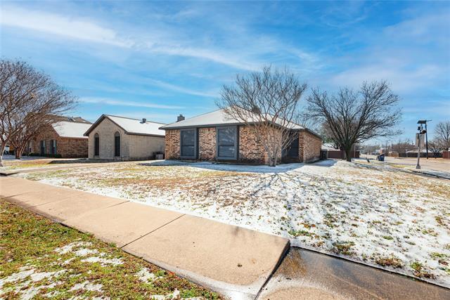 Building Photo - 211 Stone Cir