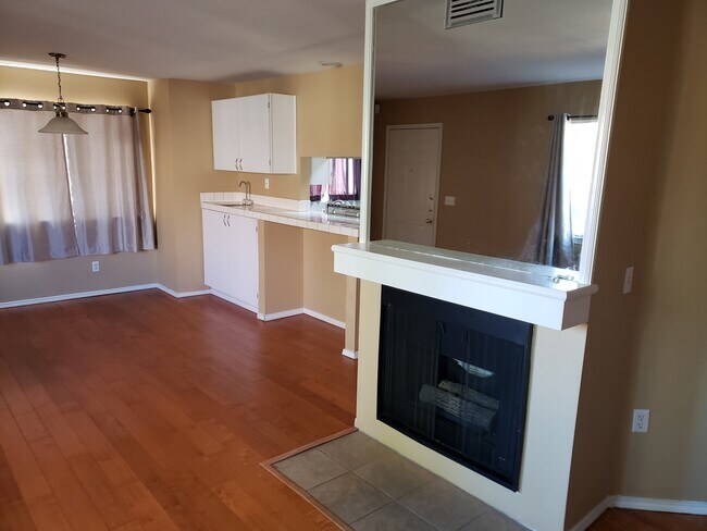 Building Photo - 43423 30th St W