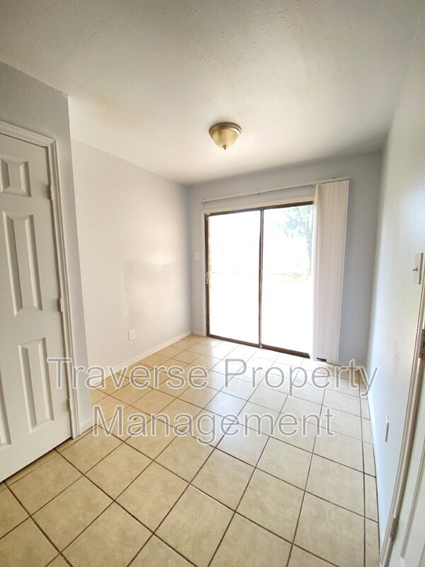 Building Photo - 7414 Emory Oak Ln
