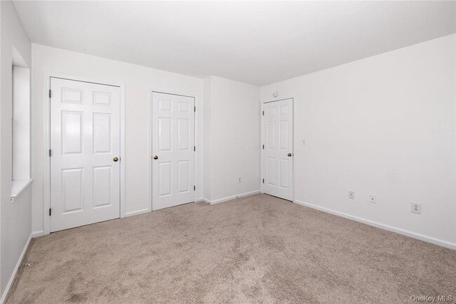 Building Photo - 41 N Moger Ave