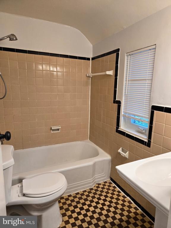 Building Photo - 1008 N Roosevelt St