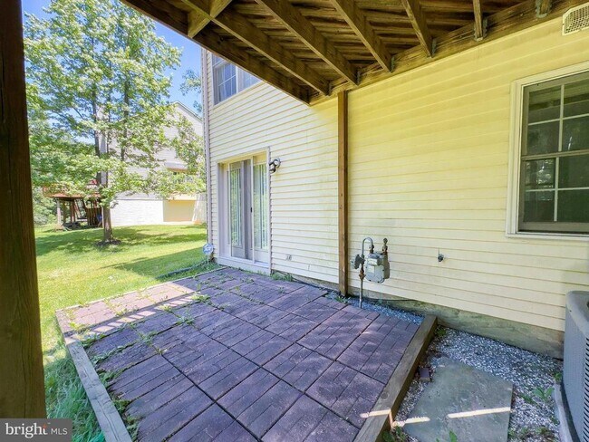 Building Photo - 7822 Quill Point Dr