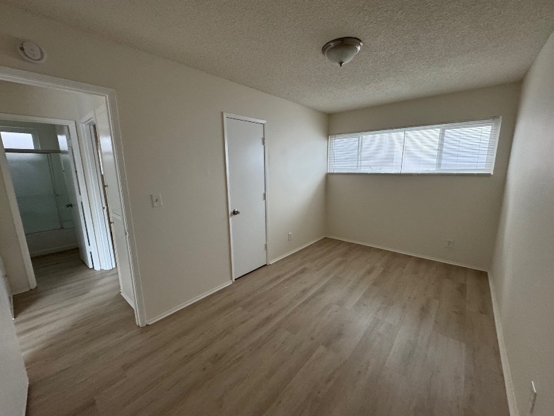 Building Photo - 656 3rd St