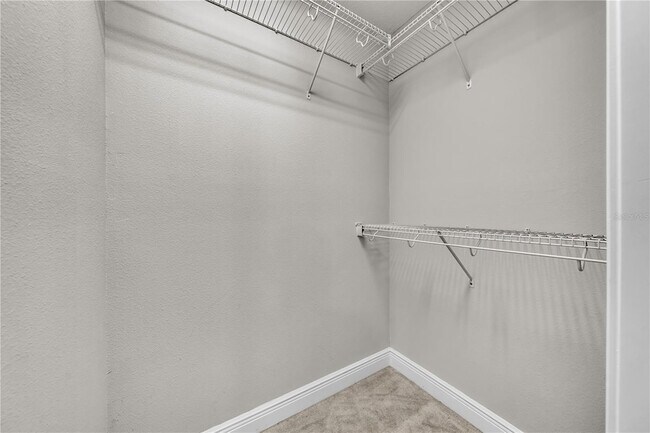 Building Photo - 3027 W Spruce St