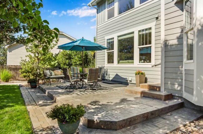 Building Photo - Spacious 4 Bed, 3 Bath House in Johnstown!