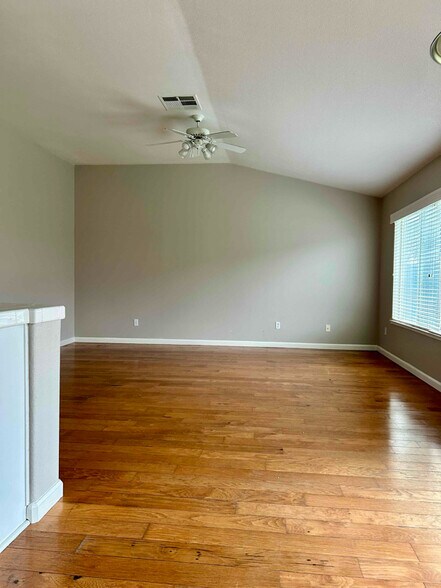 Building Photo - 5412 Etherington Ct