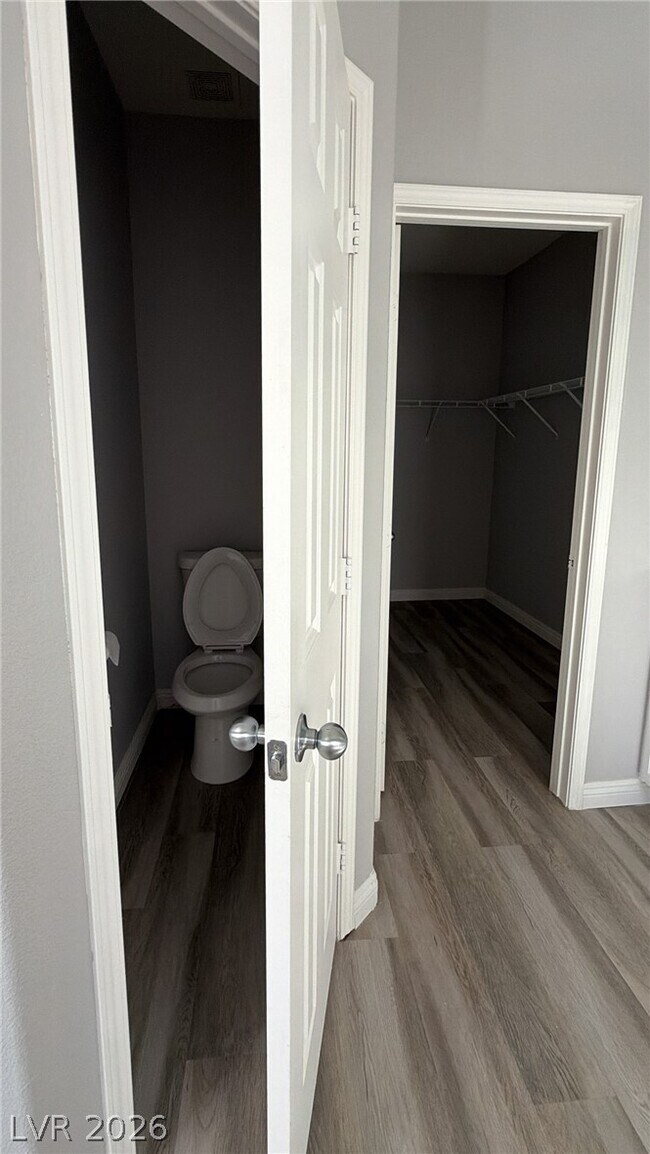 Building Photo - 2215 Heavenly Lights Ave