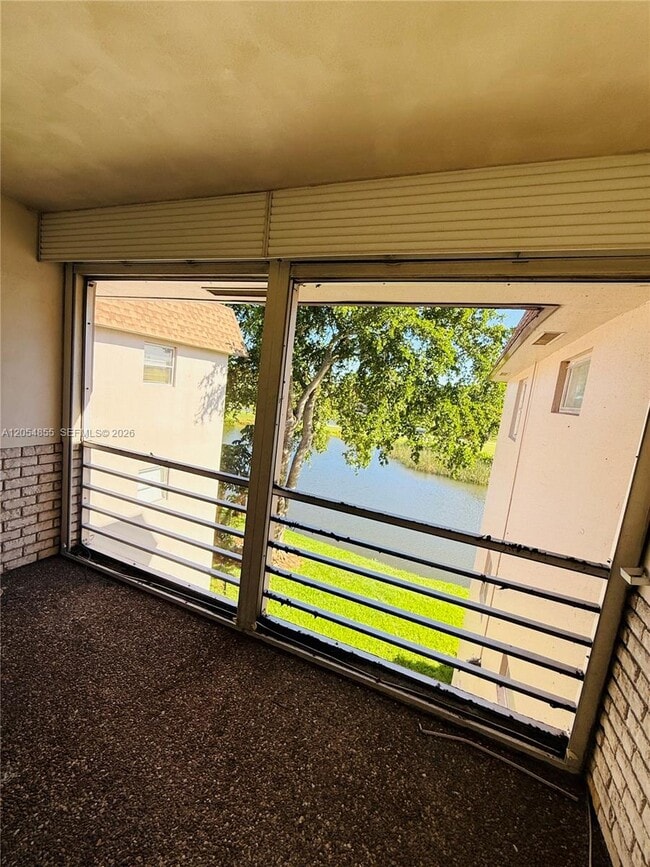 Building Photo - 2461 SW 82nd Ave