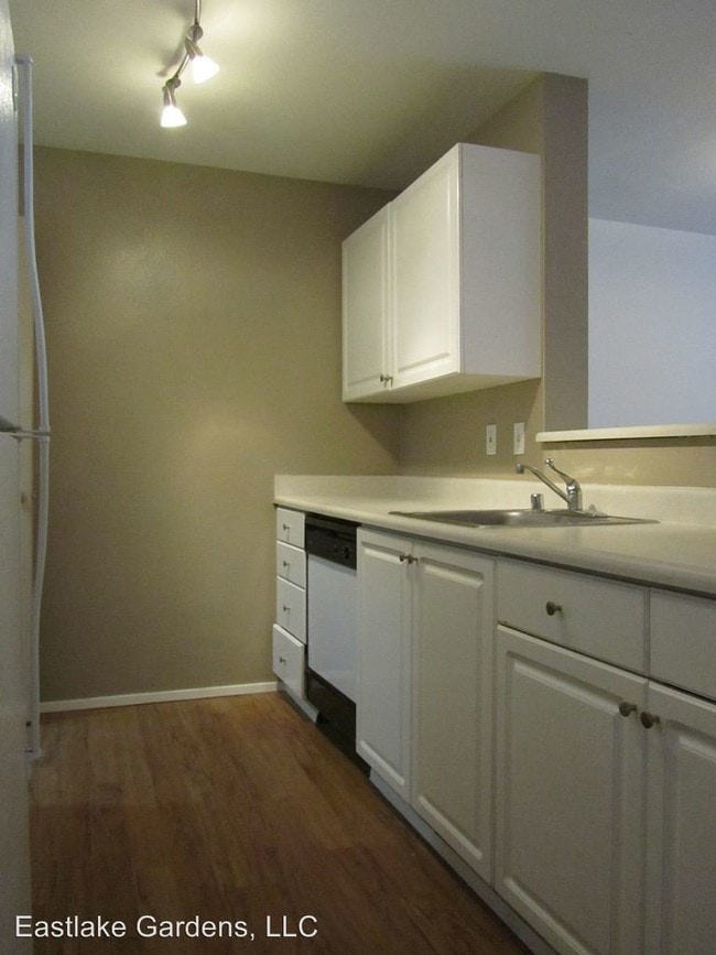 Eastlake Gardens 3230 Eastlake Ave E Seattle WA 98102 Apartment Finder