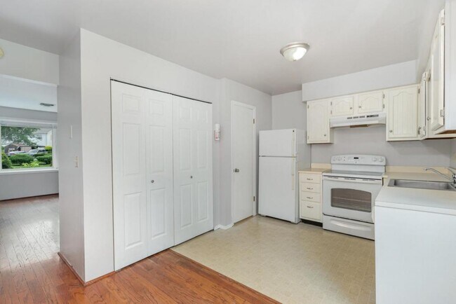 Building Photo - 1133 Nanroc Dr