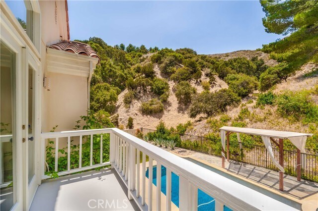 Building Photo - 24961 Alicante Dr
