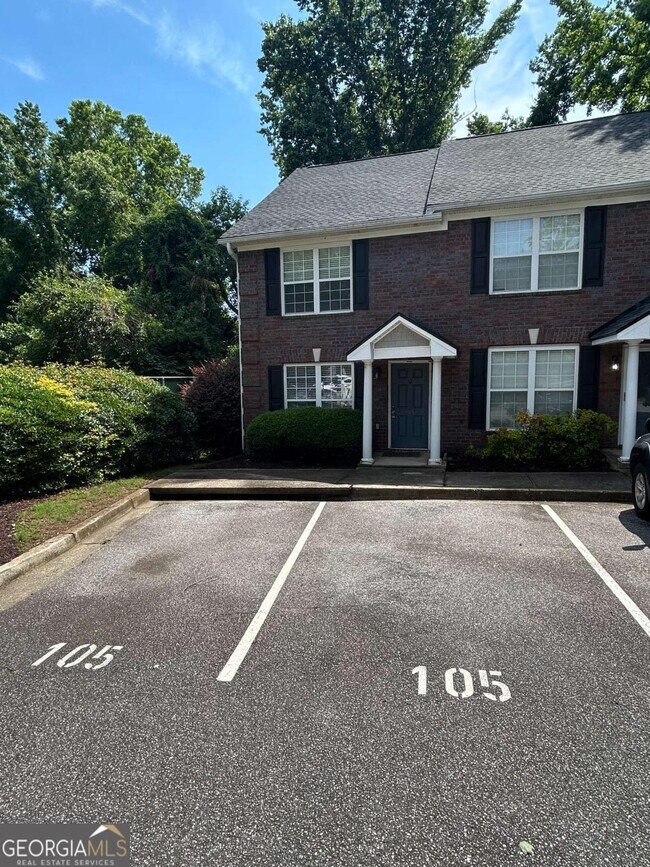 Primary Photo - 240 Cleveland Rd