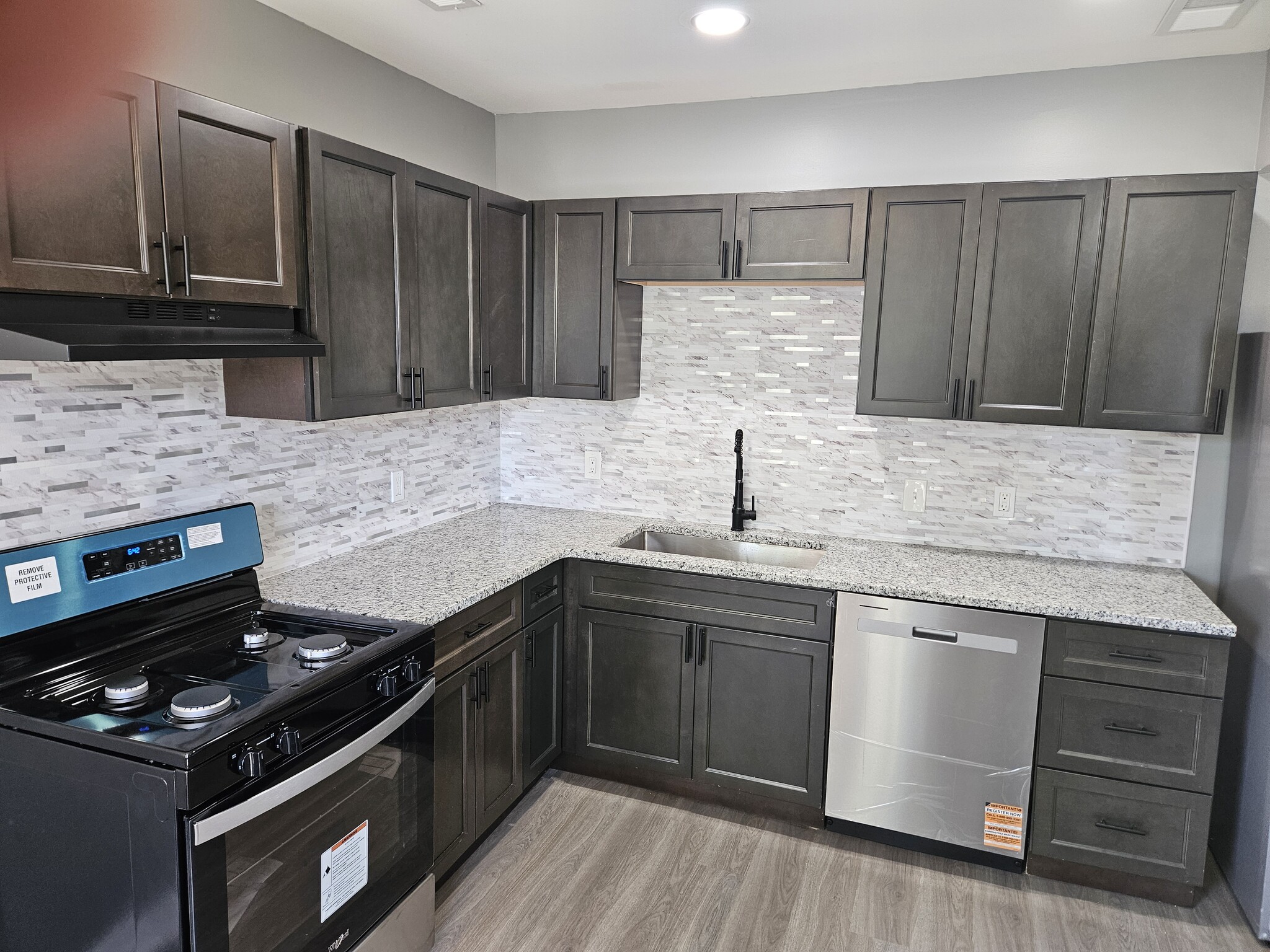 Building Photo - 1302 W 116th St