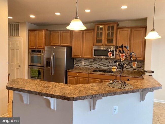 Building Photo - 2816 Admiral Ridge Rd