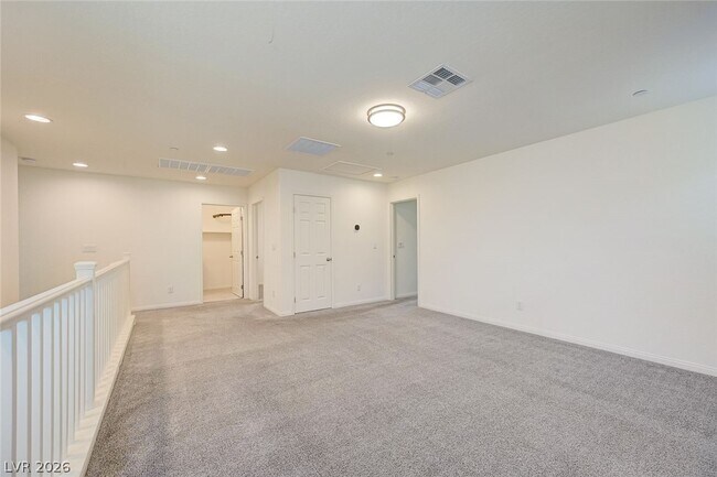 Building Photo - 185 Lilt Ave