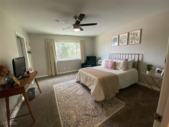 Building Photo - 3011 Burton Ave