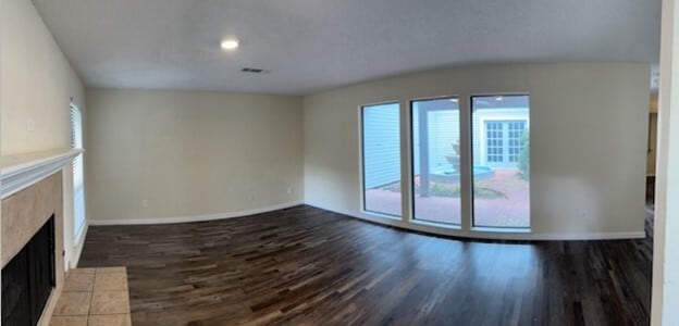 Building Photo - 5040 Thunder Rd