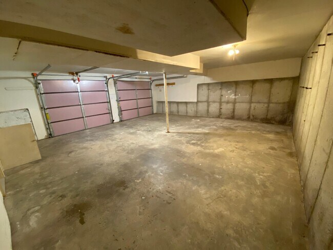 Building Photo - 1762 S El Centro Ct