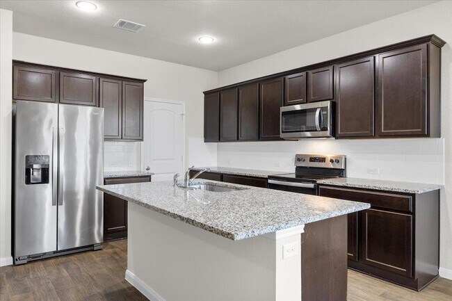 Building Photo - 1033 Ferryman Dr