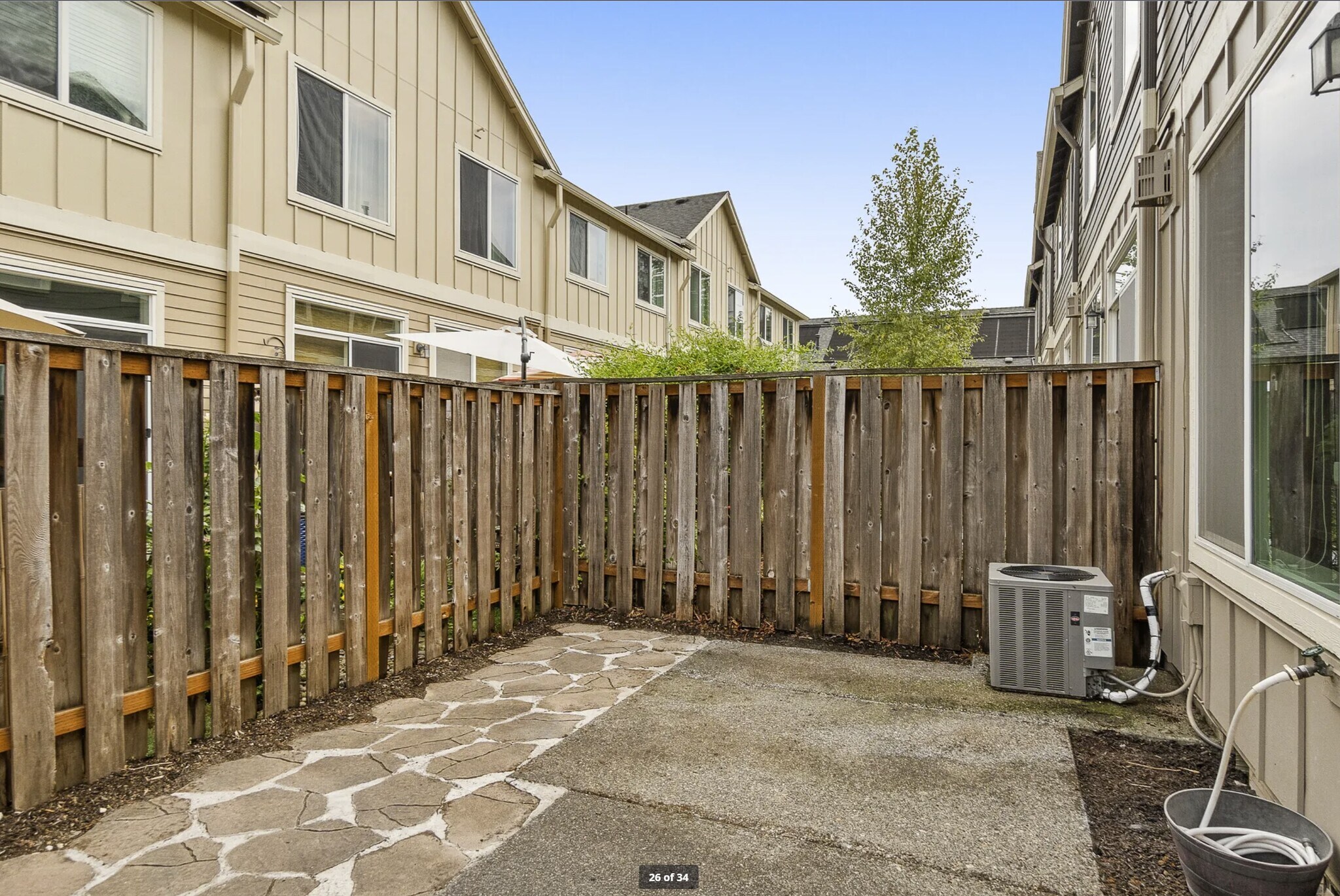 Building Photo - 17175 SW Berkeley Ln
