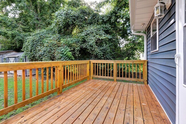 Building Photo - Chickahominy Shores - water community