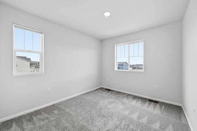 Building Photo - $2,740.95 with $300 off the first month's rent, 3 Beds - 2.5 Bath, Single Family Home in Dr Monum...