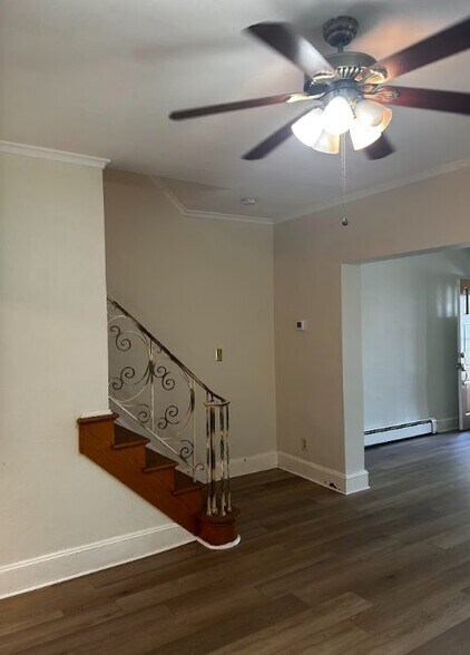 Building Photo - 805-807-807 N Irving Ave