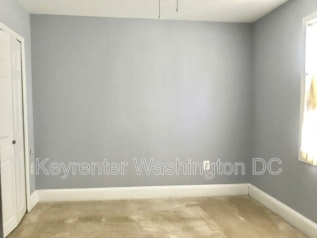 Building Photo - 1700 West Virginia Ave NE