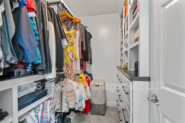 Building Photo - 12605 Jolly Pl