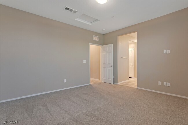 Building Photo - 41 Lomita Heights Dr