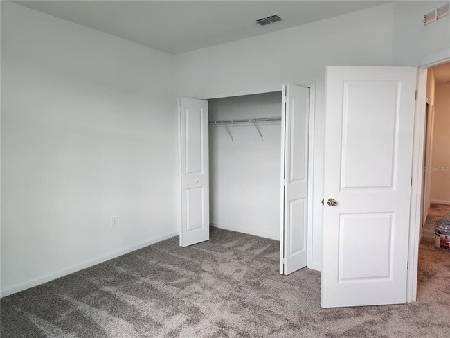 Building Photo - 203 Bogey Dr