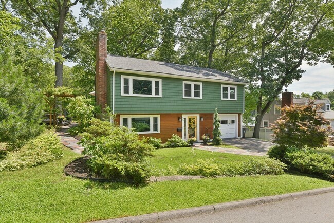 Building Photo - 55 Stone Rd