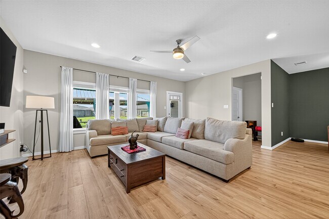 Building Photo - 29418 Sydney Stone Ln