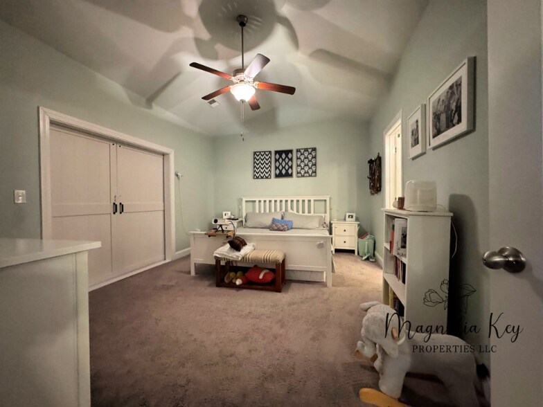 Building Photo - 5922 Lazio Ct