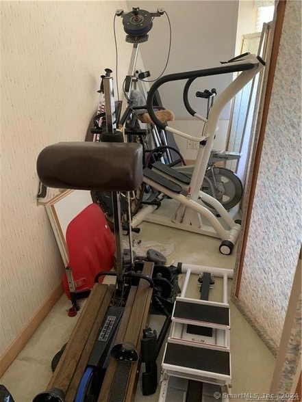 Building Photo - 131 Popes Island Rd