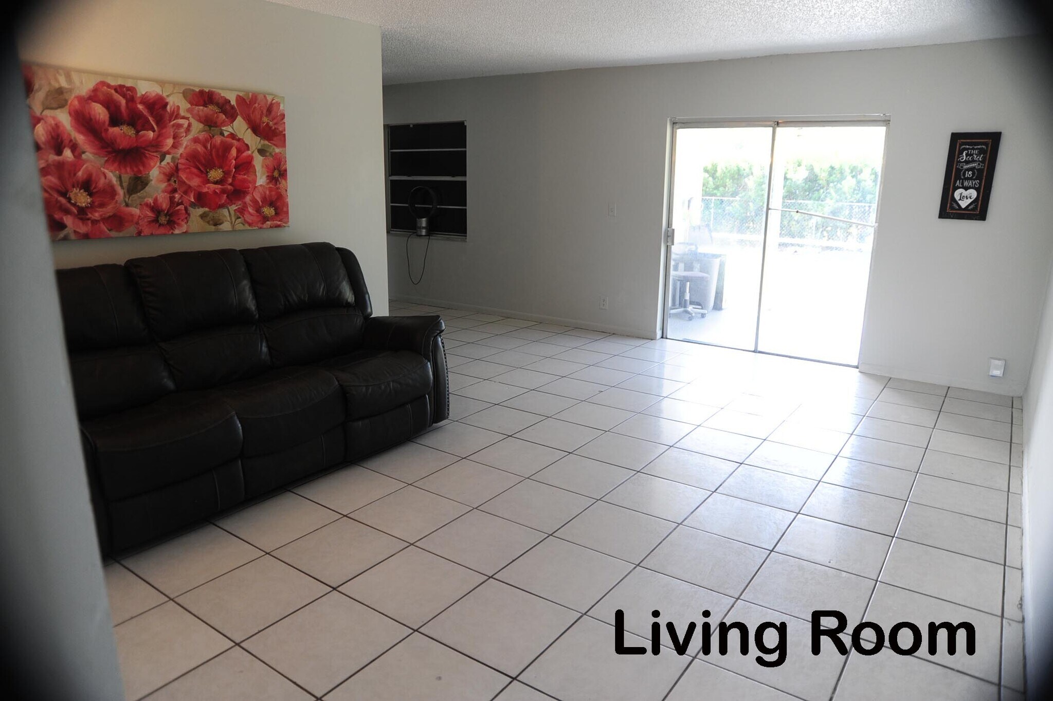 Building Photo - 303 SW 77th Ter