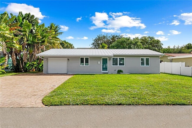 Primary Photo - 2360 NE 15th Terrace