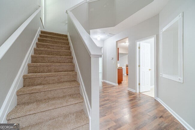 Building Photo - 1346 Upshur Pl NE