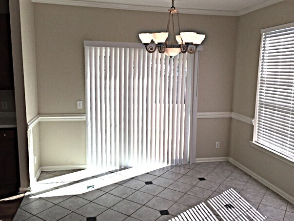 Building Photo - 114 Raindance Rd