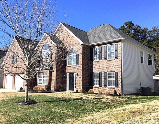 Building Photo - 7673 Natalie Commons Dr