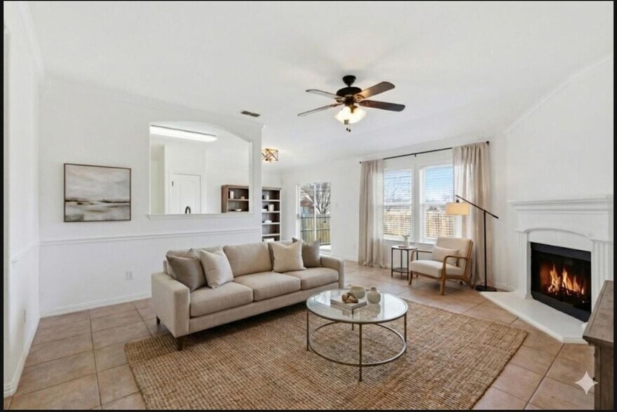 Building Photo - 1613 Grassy View Dr