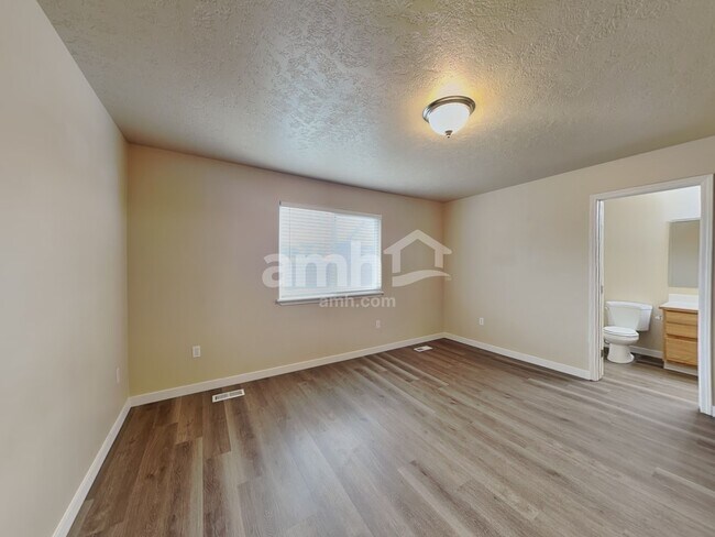 Building Photo - 4157 W Dover Dr