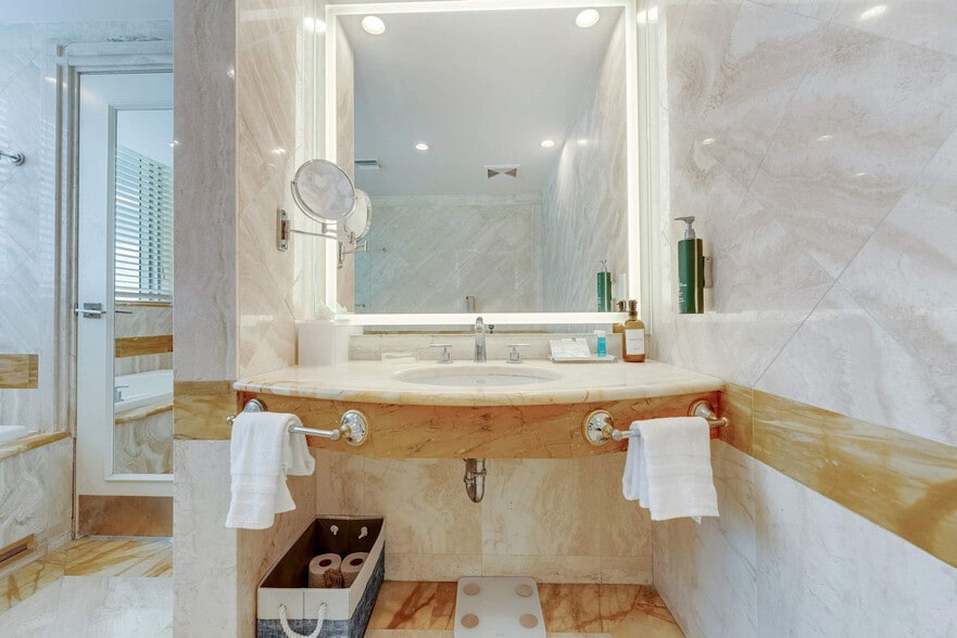 Building Photo - 101 Ocean Dr