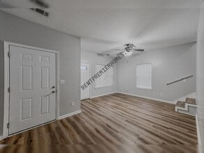 Building Photo - 3202 Fawn Dr