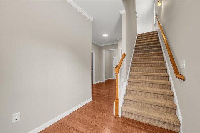 Building Photo - 501 Grove Field Ct NW