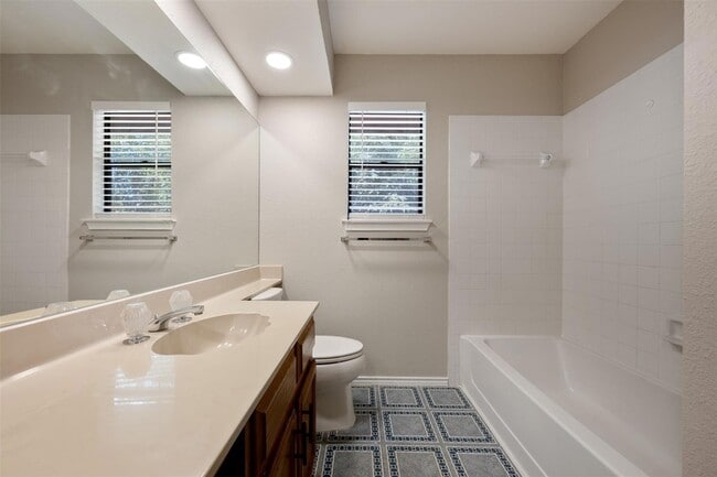 Building Photo - 2407 Wood Chase Trail