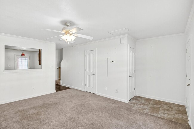 Building Photo - 2 Bed Townhome In Desirable Carolina Forest!