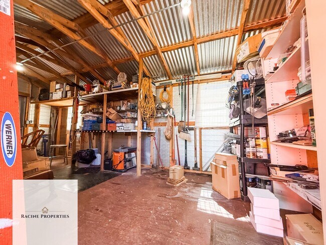 Building Photo - Modern Updates with a Fun, Retro Vibe!