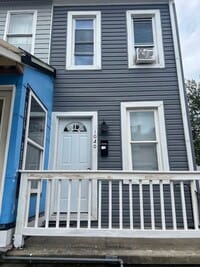 Building Photo - Newly updated 3 bedroom home